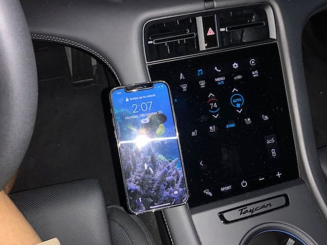 Console-Edge MagSafe Phone Mount