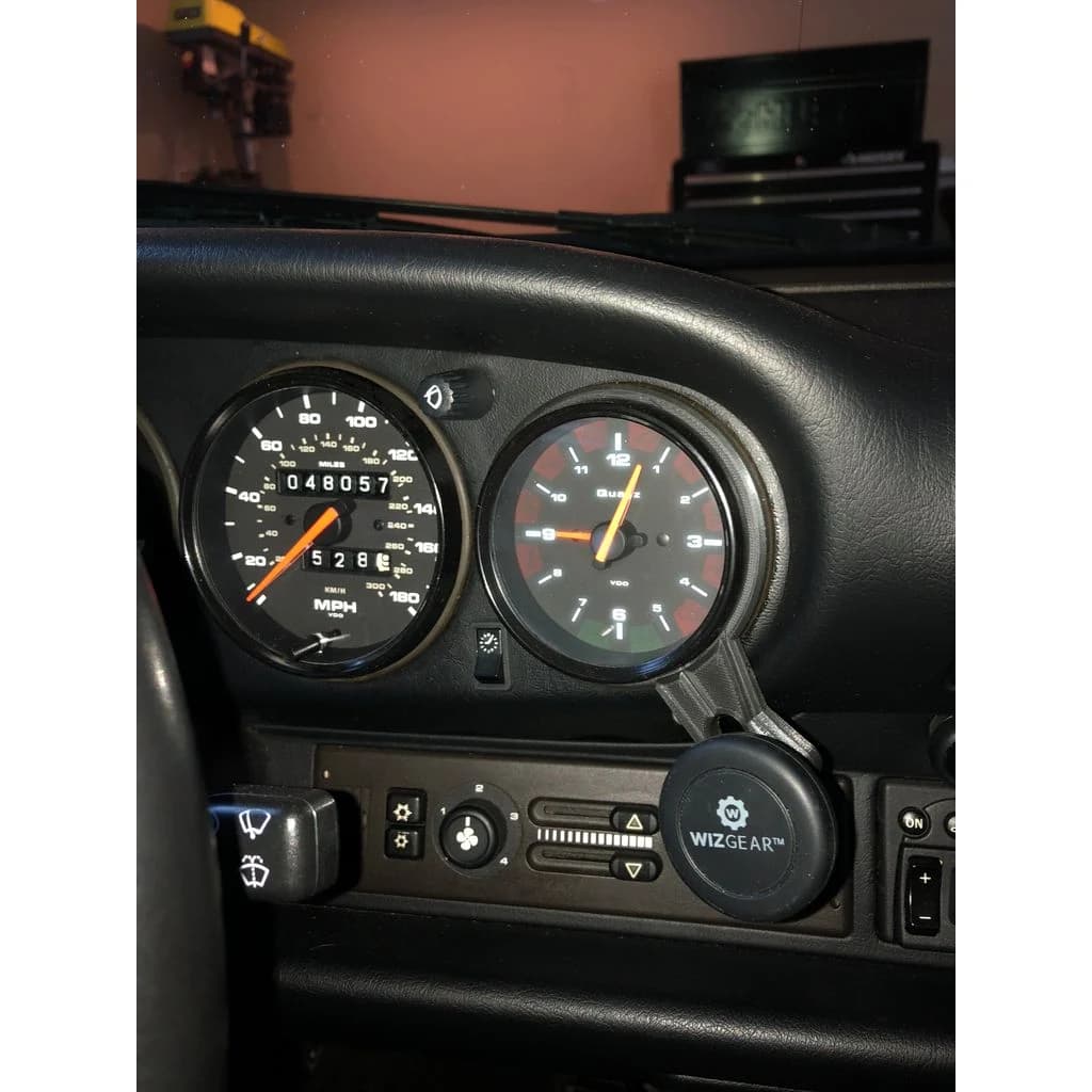 Gauge-Ring Phone Mount — image 1 of 1
