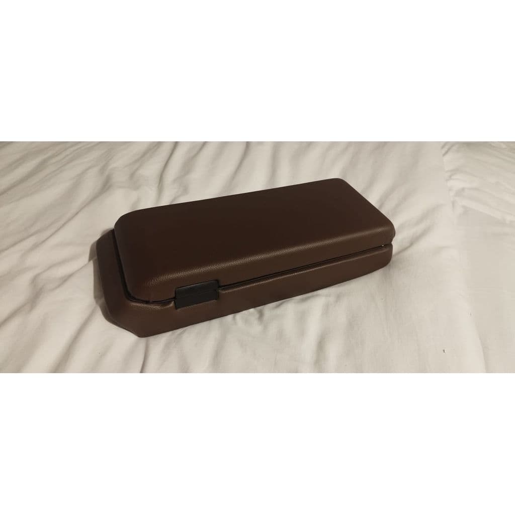 Armrest — image 1 of 1