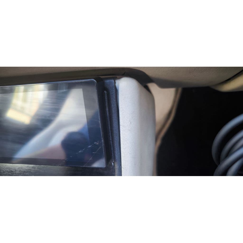 Radio spacer — image 1 of 1
